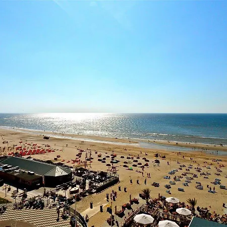 44 - Free Parking! * Zandvoort