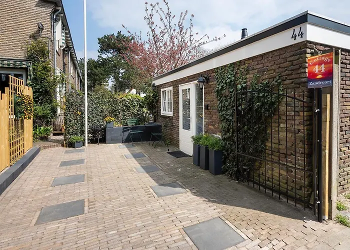 44 - Free Parking! Gasthuis Zandvoort